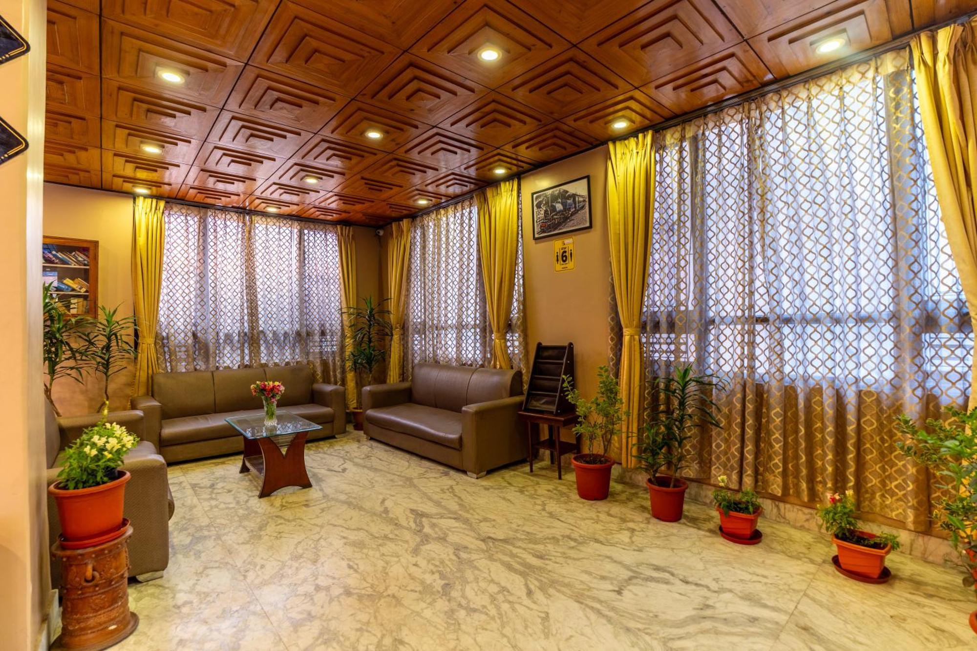 דרג'ילינג Muscatel Fairmont - 100 Mts From Mall Road מראה חיצוני תמונה